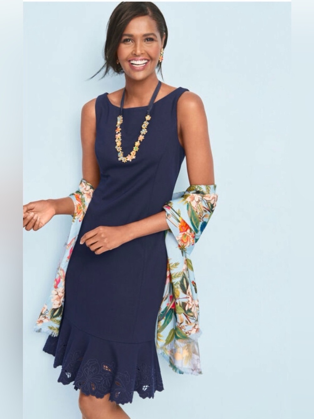 Rsvp by Talbots
Sleeveless shift dress with lace flounce hem
Size 8
Navy blue